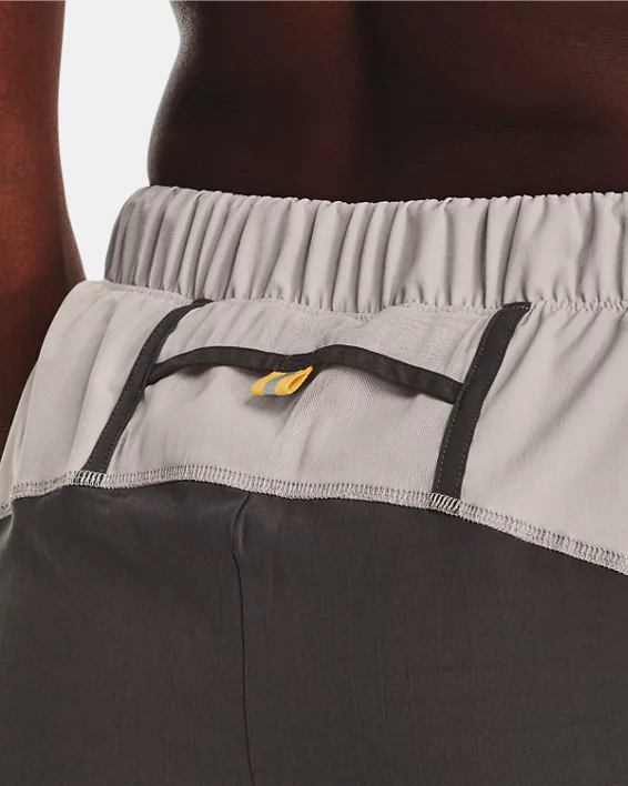 Damen UA Terrain 2-in-1-Shorts – Bild 4